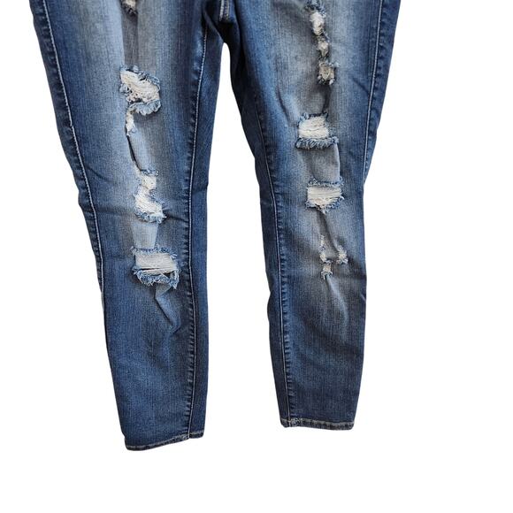 Torrid Premium Distressed Bombshell Skinny Jeans Stretch Blue Denim Size 16S - Picture 4 of 9